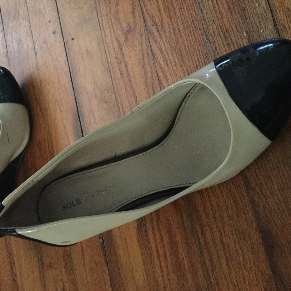 Black and Tan sol society shoes